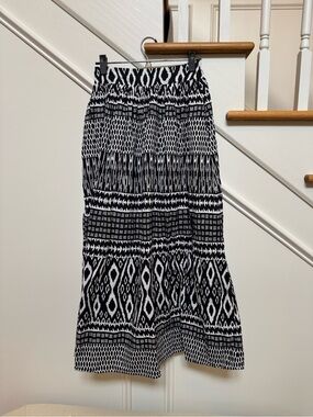NEW Sundance “Blakely” Black and White Geometric Maxi Skirt xs NWT